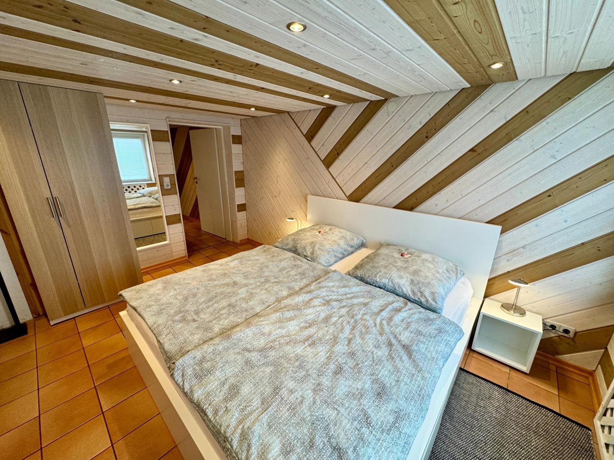 Schwabennestle - Ferienwohnung Albstadt-Onstmettingen Exterior foto